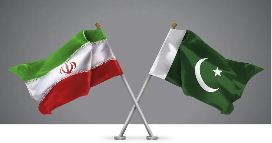 نجات صادرکنندگان از خسارت میلیاردی/ مرز پاکستان باز شد