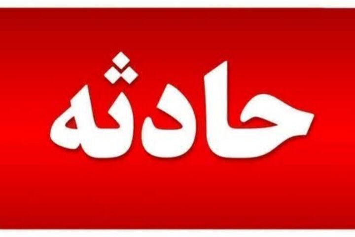 رهاسازی راننده محبوس شده از خودروی پراید در حادثه تصادف