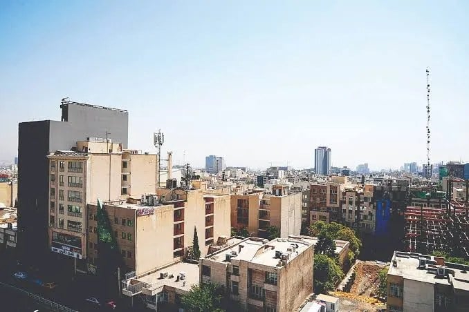 افت قدرت خرید، خانه‌دار شدن را دشوارتر کرد/ بازار مسکن در دور تورم و رکود