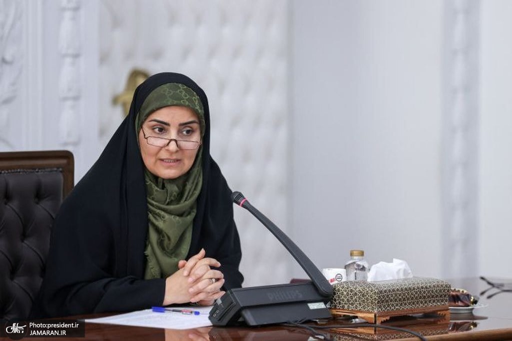 ضرب‌الاجل وزیر راه برای تسریع در پرداخت وام مسکن / واگذاری زمین در شهرهای کوچک و متوسط / تکمیل ۱۳۰ هزار واحد مسکونی نیمه‌تمام
