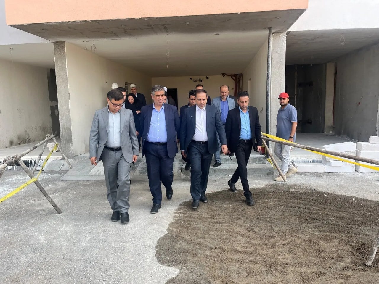 رئیس سازمان بازرسی کل کشور از پروژه ۸۱۱۲ واحدی نهضت ملی مسکن اراک بازدید کرد