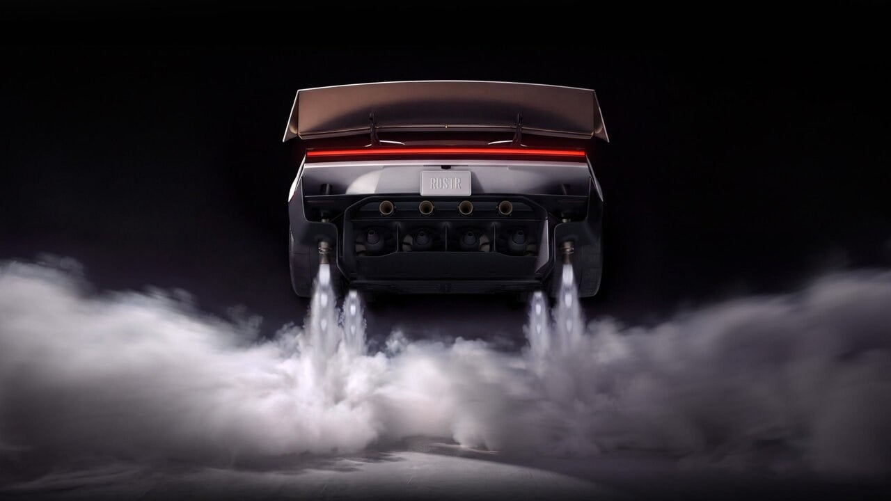 تصاویری از خودروی Roadster تسلا ؛ پرواز این خودرو را ببینید