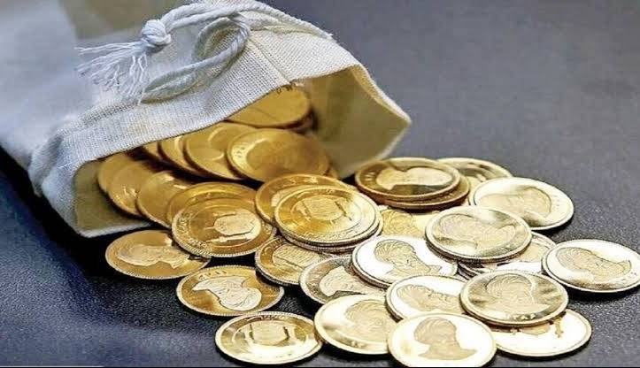 سبزپوشی ربع سکه در بازار؛ دلار 271 هزار تومان شد