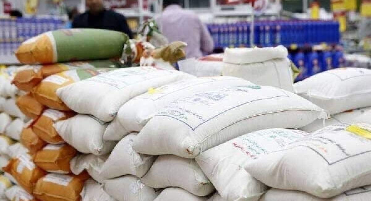 عضو فراکسیون مستقلین: تثبیت قیمت ۱۲ کالا خدمتی بزرگ است
