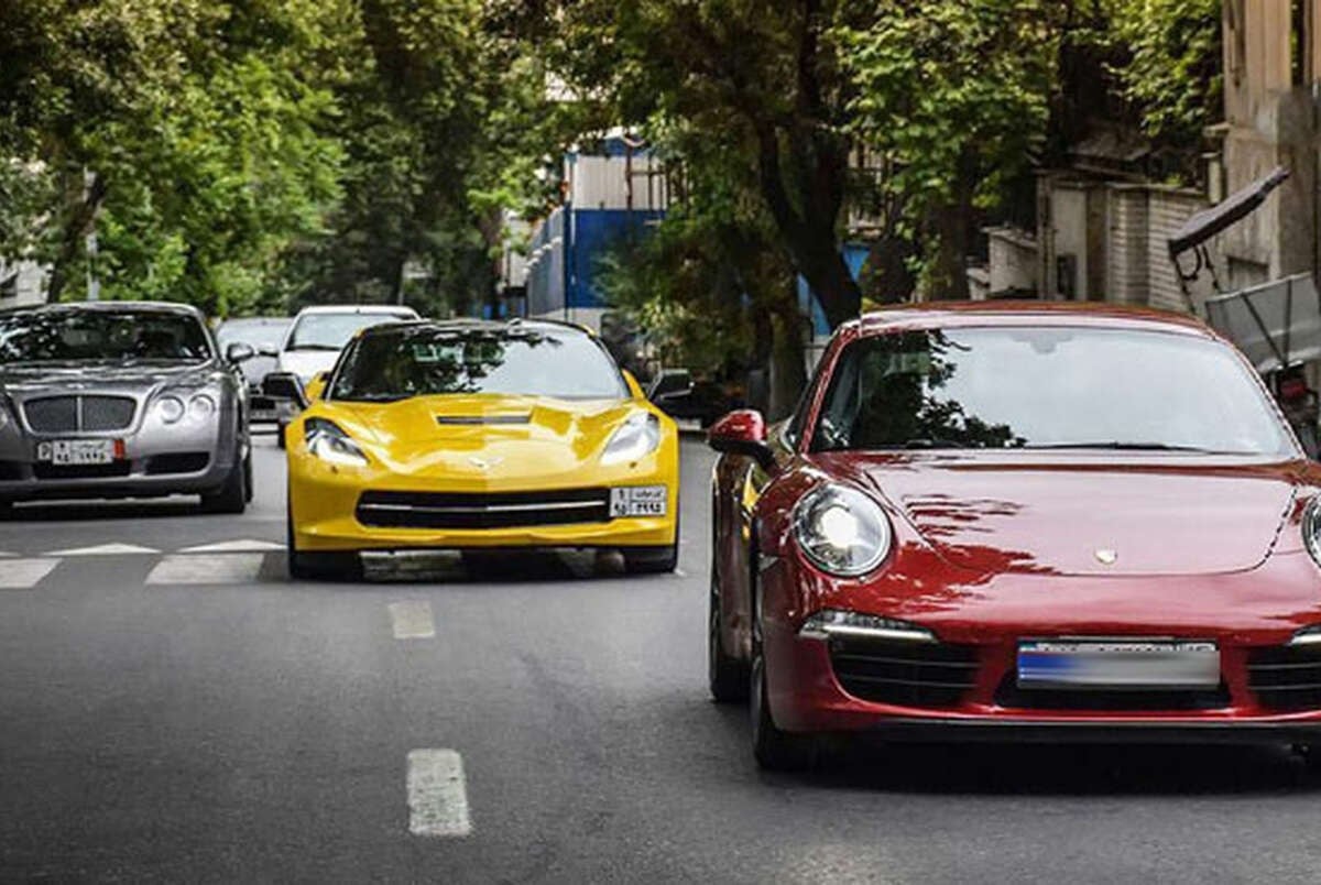 هشدار درباره تبعات واردات خودروهای لوکس ۱۲۰ هزار دلاری
