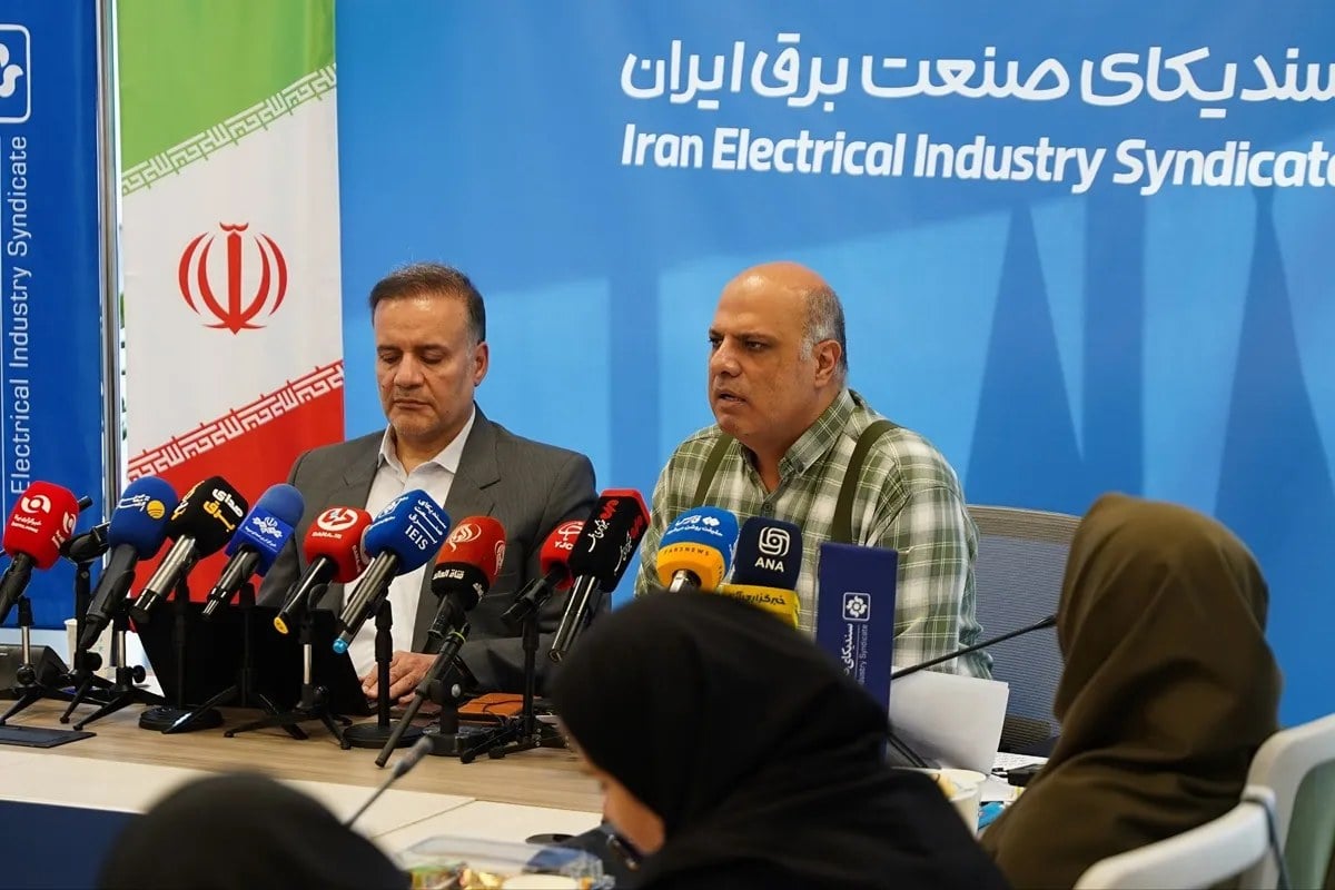 دبیر سندیکای صنعت برق: ظرفیت شبکه برق کشور برای تأمین برق پشتیبان دکل‌های مخابراتی کافی نیست