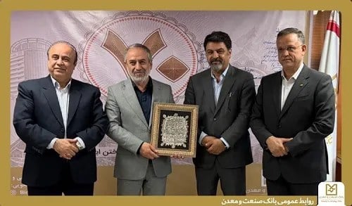 تقدیر معاون اقتصادی استاندار قزوین از عملکرد بانک صنعت و معدن در حمایت از بخش تولید