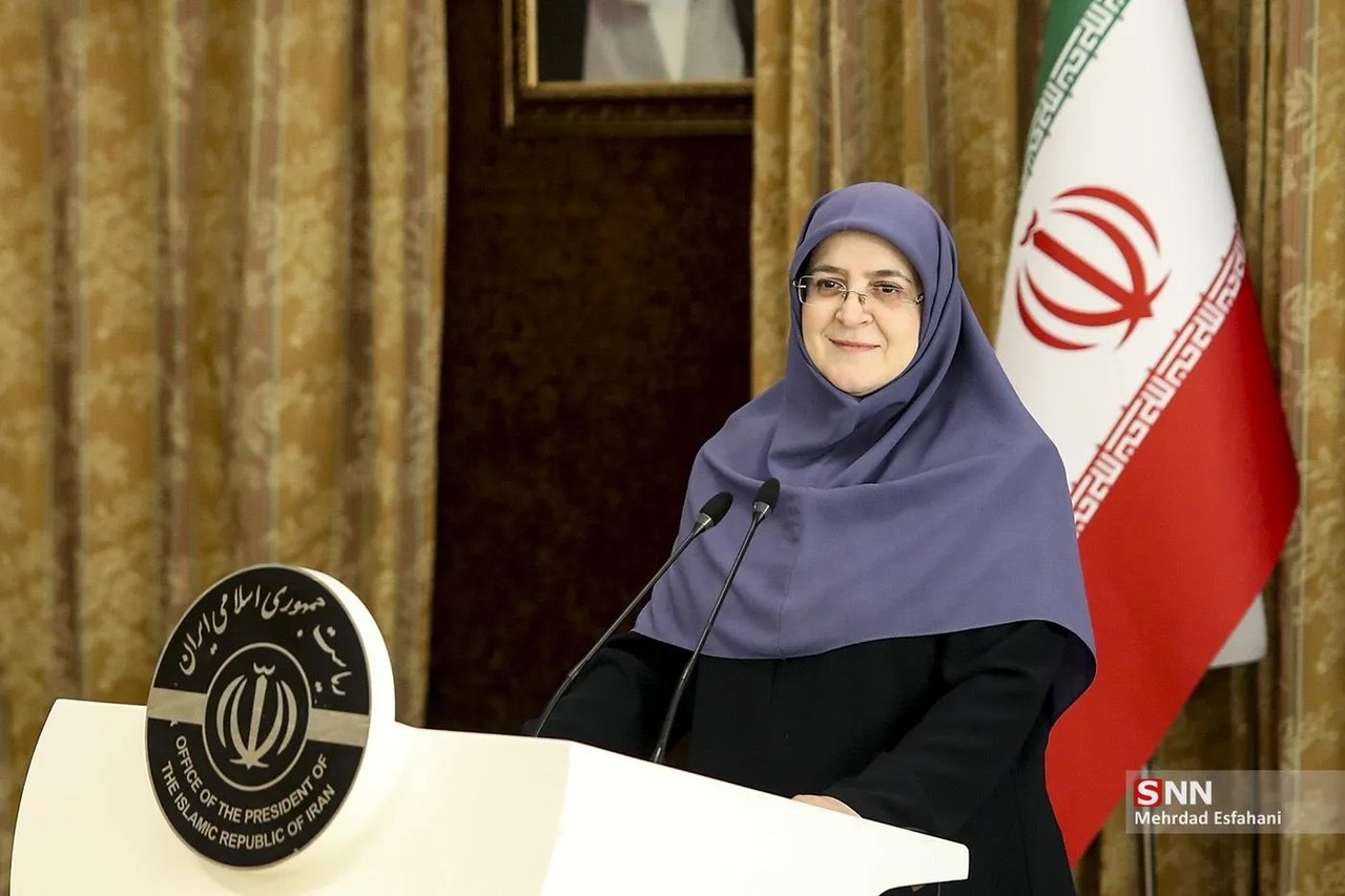 مهاجرانی: امیدواریم متقاضیان وام ازدواج افزایش پیدا کند ولی صف کوتاه شود + فیلم