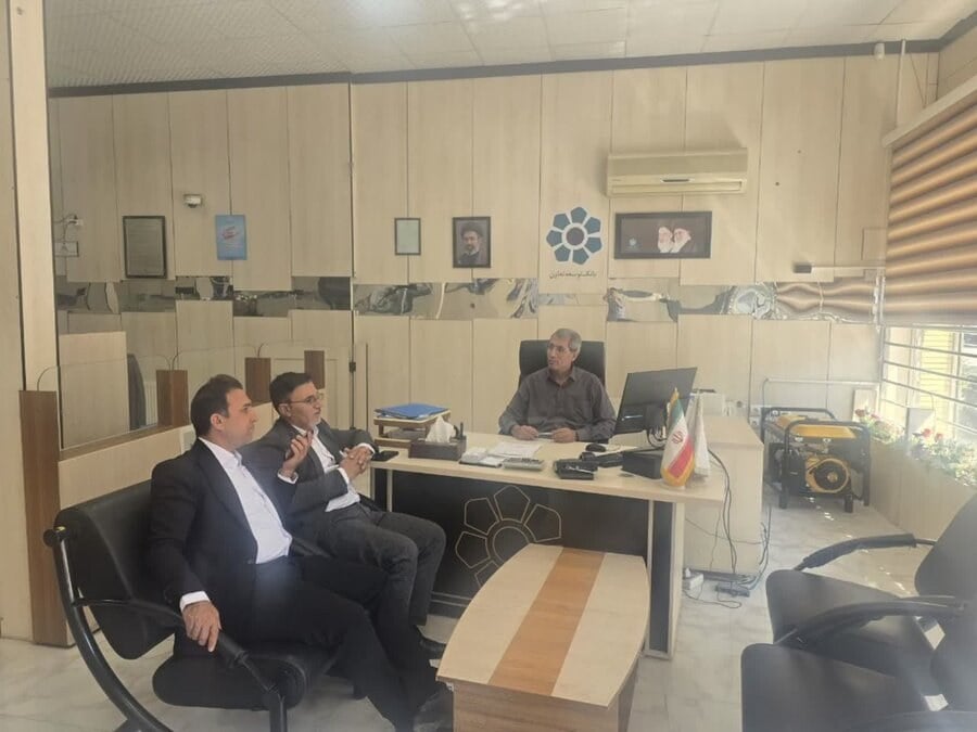 فیروزآباد |برگزاری جلسه مشترک بهزیستی و بانک توسعه تعاون فیروزآباد با محوریت پیگیری وام‌های اشتغال‌زایی جامعه هدف
