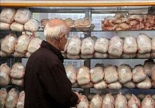 قیمت مرغ همدان به ۳۶۰ هزار تومان رسید| کمبودی در بازار نیست