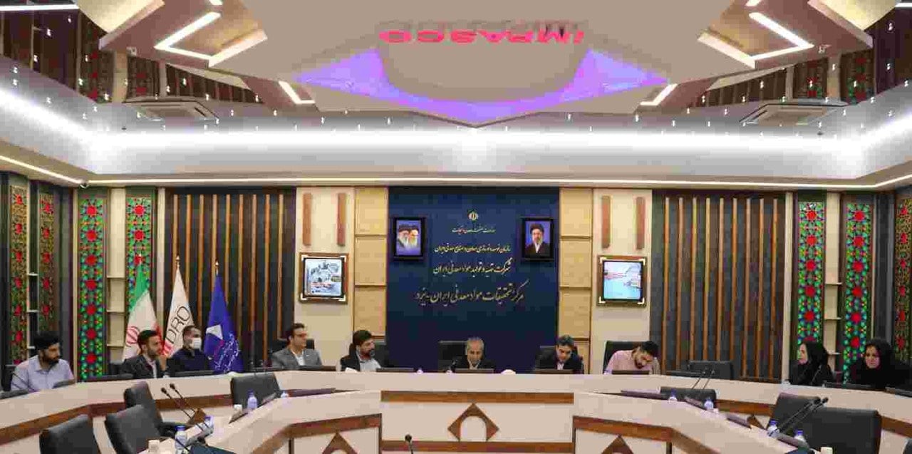بازدید سرپرست مدیریت منابع انسانی و پشتیبانی ایمپاسکو از مرکز تحقیقات یزد