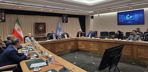 کاهش حسابهای بانکی از ۶۵۰ میلیون به ۳۰۰ میلیون در دستور کار بانک مرکزی
