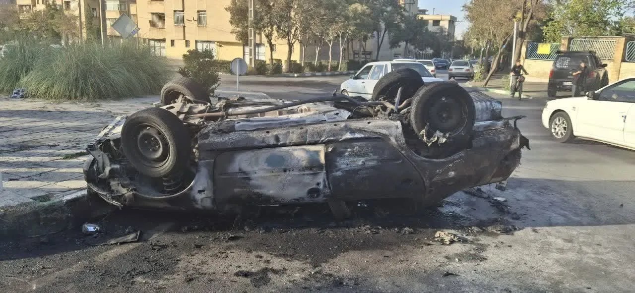 دو حادثه رانندگی در اراک با ۷ مصدوم/ انفجار رانا و تصادف سمند و پژو