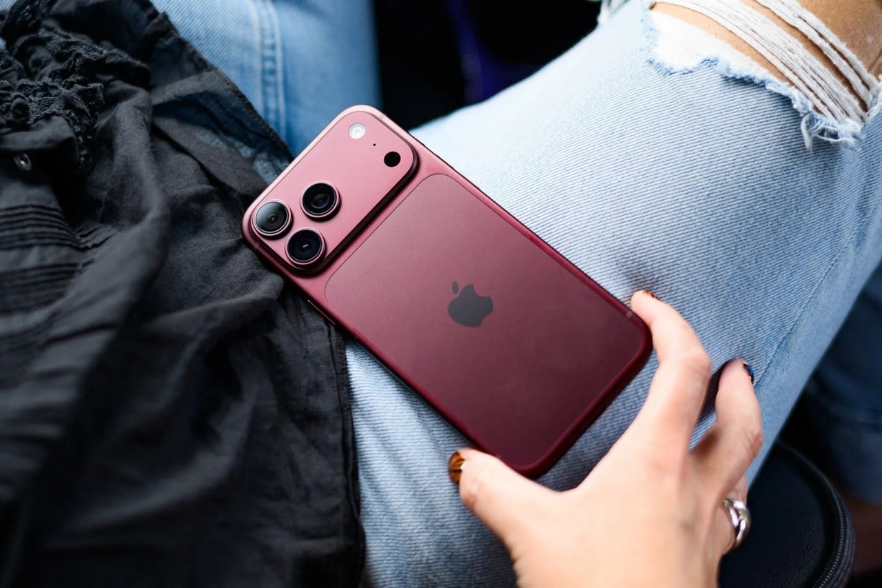قطع آنتن برخی گوشی‌ها به شناسه IMEI کارت‌خوان‌ها مرتبط است؟