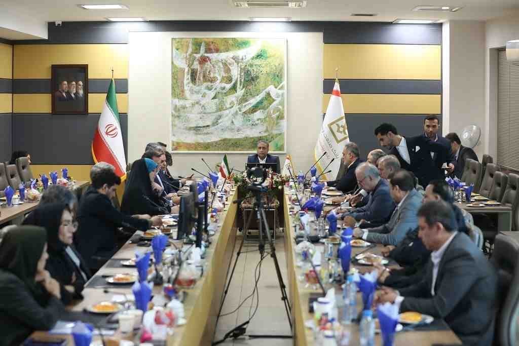 دكتر شایان: مسیر 70 ساله بانك صنعت و معدن با قدرت بیشتر ادامه خواهد یافت