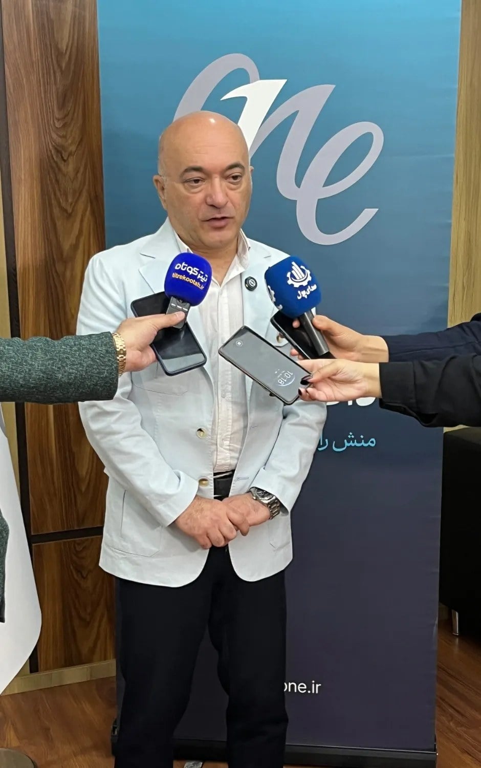 ورود خودروهای هیبریدی به ناوگان حملونقل شهری با مدل مشارکت رانندگان و شرکت داتوانتریپ