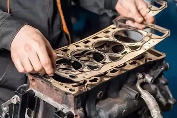 علائم و علت های واشر زدن خودرو چیست؟