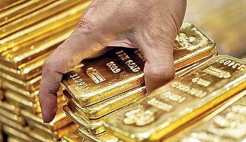 طلافروشان هند در انتظار افت بیشتر قیمت طلا خرید را عقب انداختند