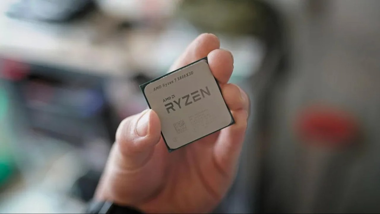 تلاش مدیرعامل AMD برای بازگرداندن پردازنده محبوب Ryzen 7 5800X3D