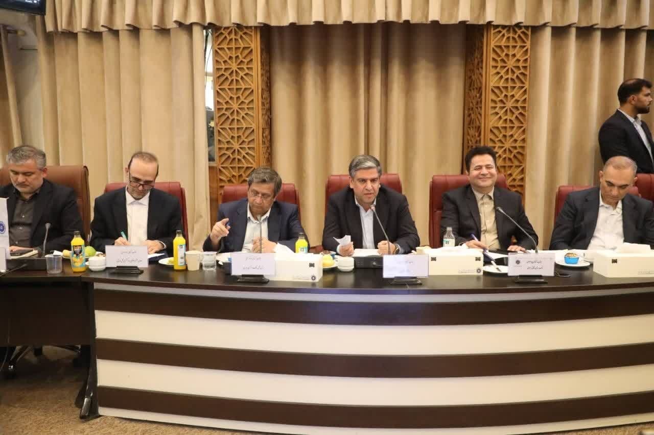 تأکید استاندار اردبیل بر تسریع تأمین منابع پروژههای زیرساختی