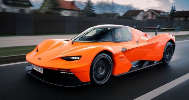 سوپراسپرت KTM X-Bow با قدرت ۶۰۰ اسب بخار و قیمت پایه حدود ۳۳۰ هزار یورو معرفی شد