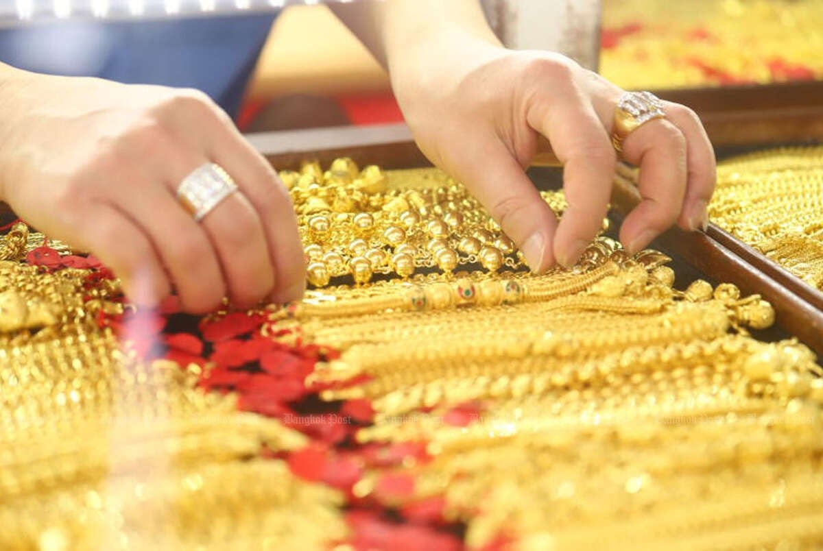عبور طلای ۱۸ عیار از مرز ۲۶.۵ میلیون