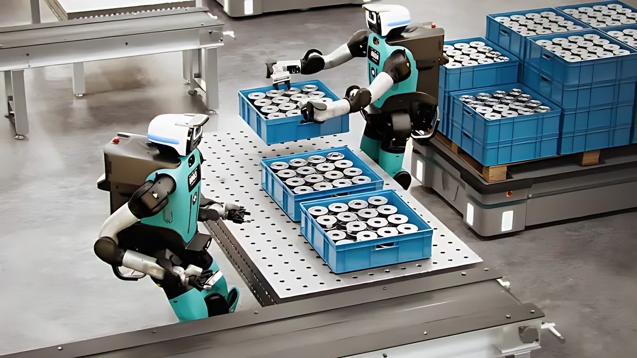 رباتهای انساننما وارد صنعت ماشینآلات کشاورزی میشوند؛ همکاری AGCO و Agility Robotics از سال ۲۰۲۷
