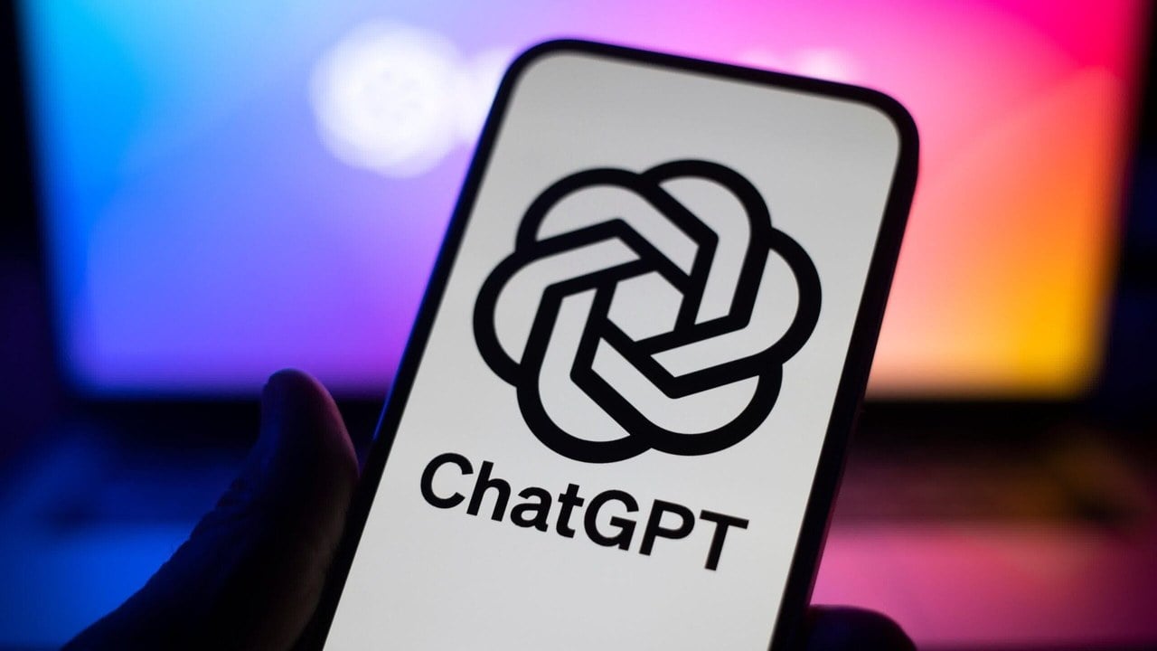 ۱۱ کاری که سپردن آنها به ChatGPT میتواند باعث پشیمانی شود