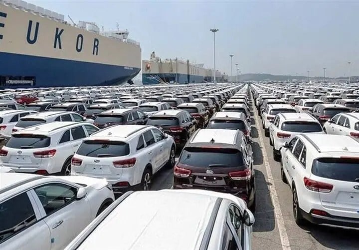 سهم خودروهای بنزینی برای اولین بار زیر ۵۰ درصد رفت
