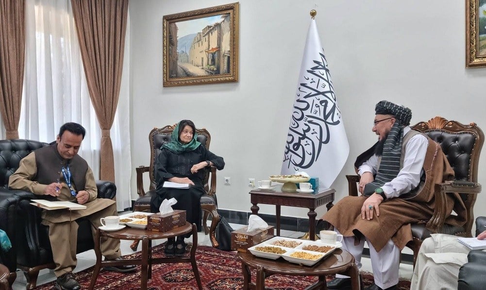 معاون سرمنشی سازمان ملل متحد در سفرش به کابل با معین وزارت شهرسازی دیدار کرد