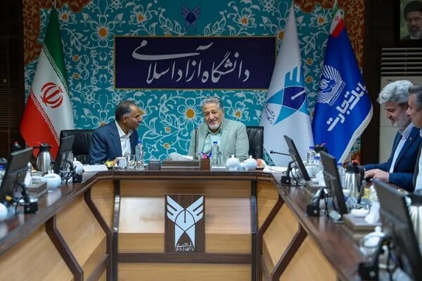دانشگاه آزاد بهدنبال تحول در تعاملات علمی و فناوری با همکاری نهادهای پیشرو