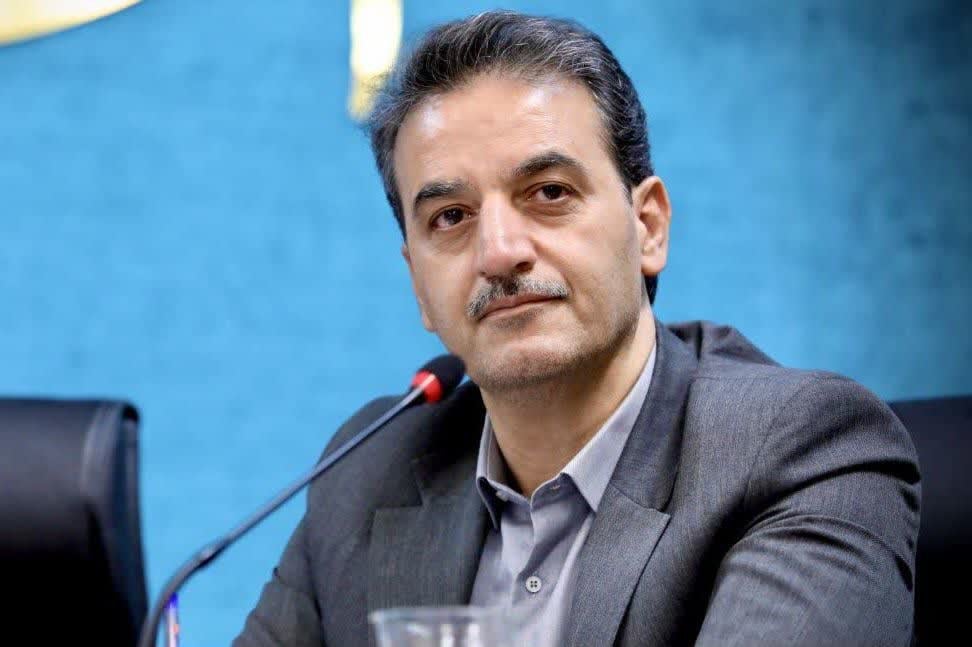 بررسی و رفع مشکلات زمین و مسکن و تسریع طرح‌های بازآفرینی شهری یزد