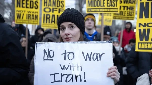 جنگ با ایران به پاشنه آشیل جمهوری‌خواهان تبدیل شد | خطر از دست رفتن کنگره