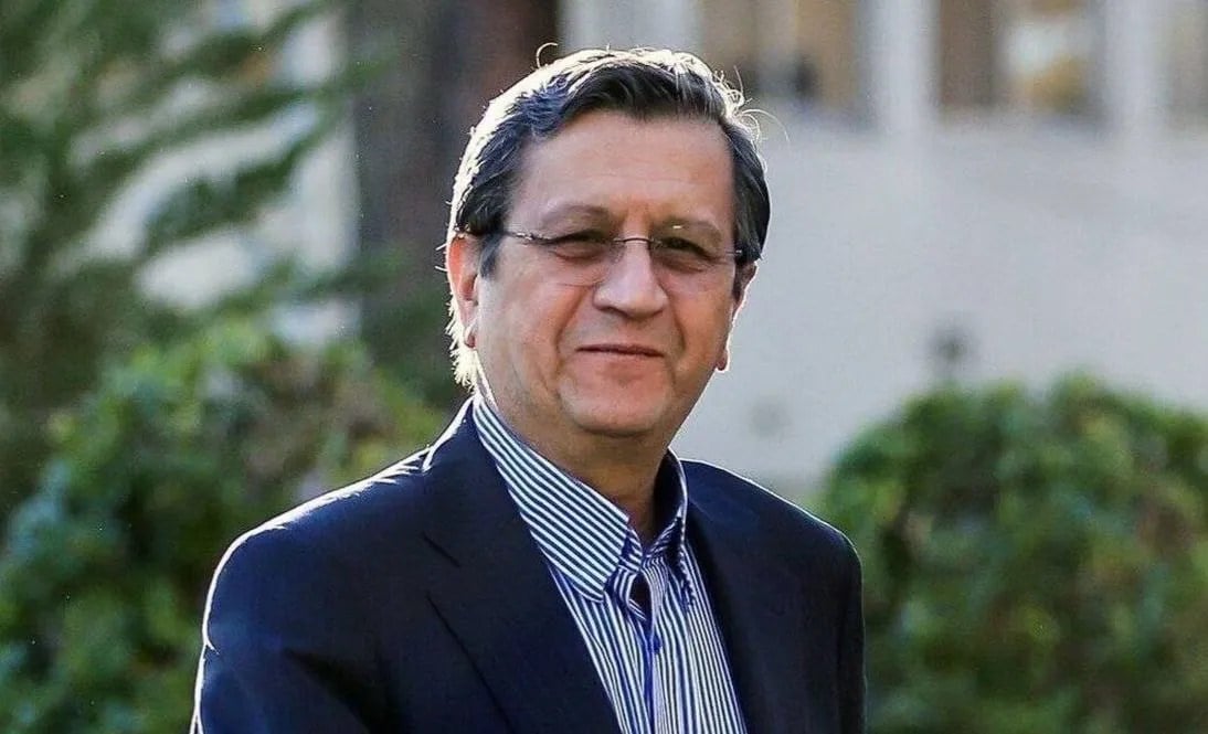 ناصر همتی به قیمت دلار چه واکنشی نشان میدهد؟ + جزئیات
