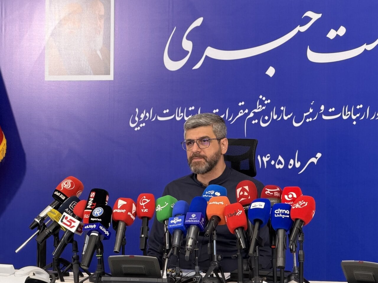  افزایش تعرفه اینترنت جمعبندی نهایی نشده/ فتاحی: هم شرایط اقتصادی و معیشتی مردم را در نظر میگیریم هم ضرورت سرمایهگذاری و توسعه شبکه