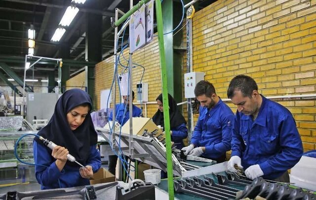 امکان تقسیط بدهی بیمهای کارگاهها تا ۱۲ ماه/ پیگیری وضعیت بیمهای شاغلان پلتفرمها