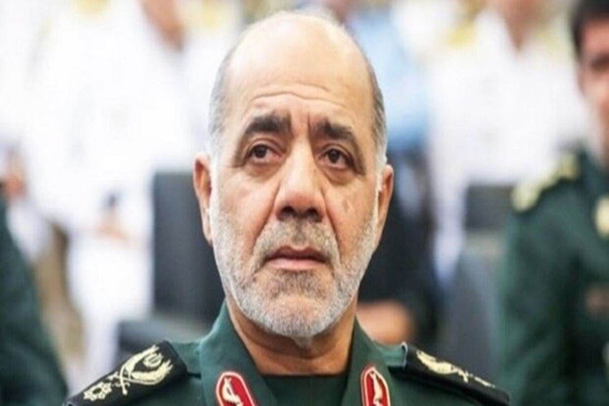 پشتوانه معنوی نیروهای مسلح و ملت ایران، خانواده های شهدا هستند