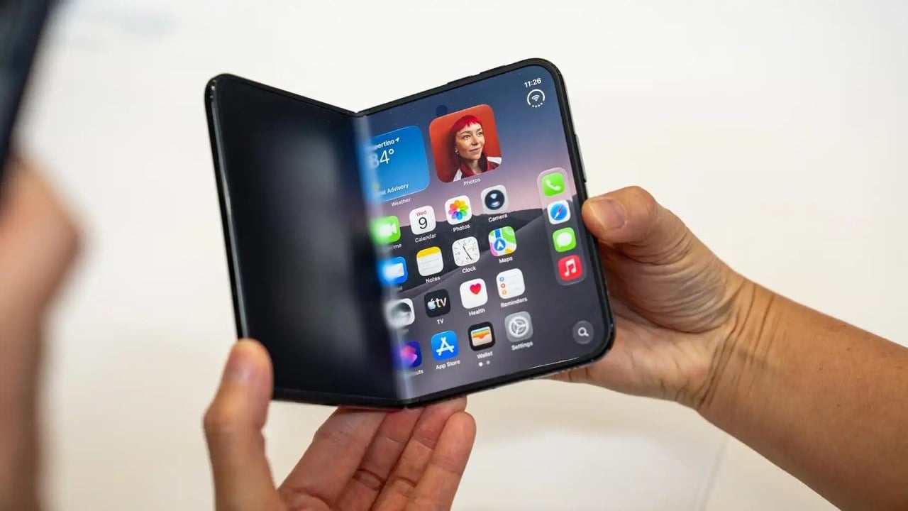اپل در پیشفروش آیفون Duo «اشتباه بزرگی» را مرتکب شد