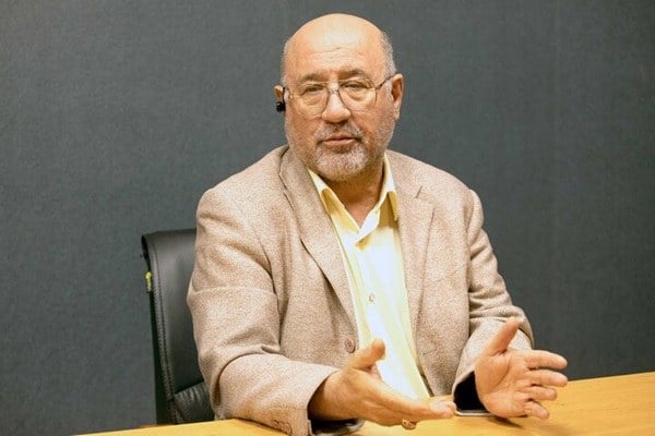 حسن حسینقلی؛ معدن زیر بار تصمیمهای متناقض