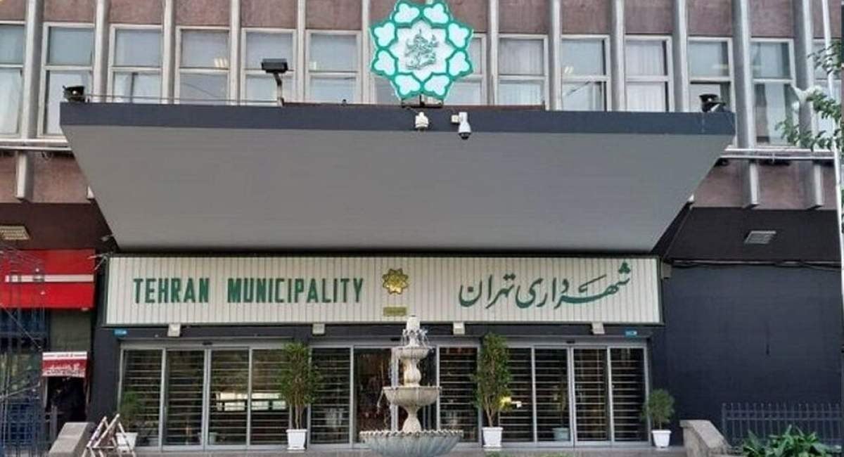 پاسخ به عددسازی ۲۰ هزار نیروی خیالیِ پیروز حناچی