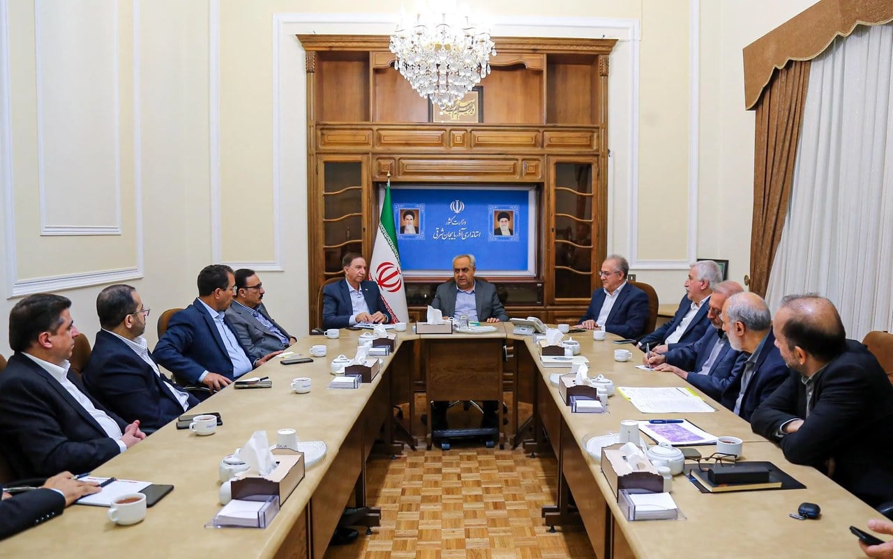 استاندار آذربایجان شرقی: بانک دی در تأمین مالی طرح های پیشران آذربایجان شرقی نقش آفرینی کند