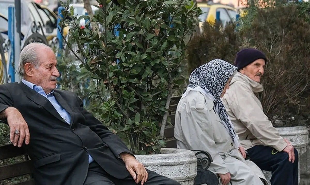 مطالبات درمانی بازنشستگان فولاد چقدر پرداخت شد؟/ قرارداد جدید بیمه تکمیلی از آذرماه/ تسویه اقساط تسهیلات