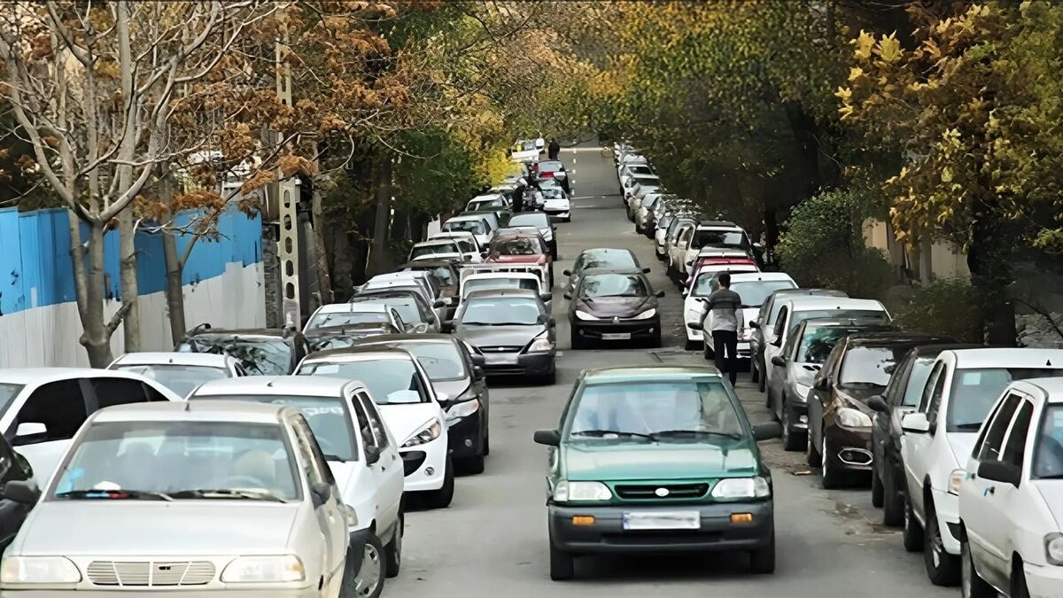 اجاره خیابان برای پارک خودرو / جای پارک ساعتی ۳۰۰ هزار تومان!