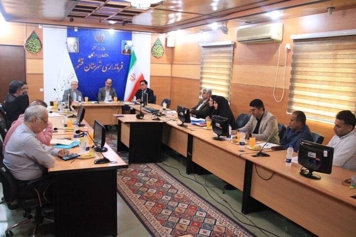 برگزاری نشست اقتصاد دریاپایه قشم بامحوریت بانک فراساحلی و احیای جنگلهای حرا