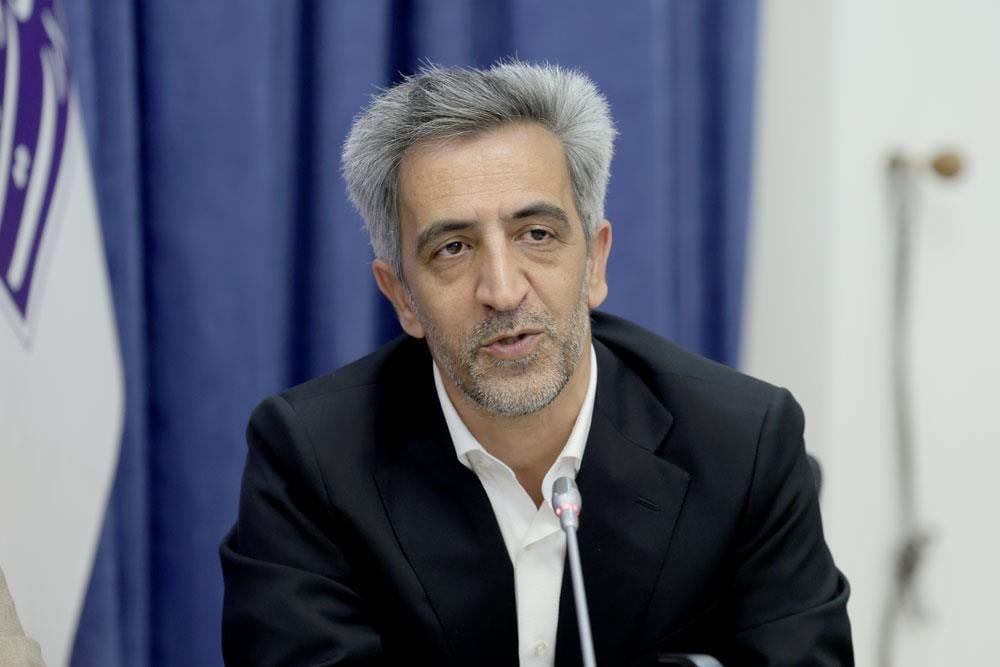 نماینده مجلس: وزارت ارتباطات در هوشمندسازی دولت و پایداری ارتباطات در شرایط جنگی خوش درخشید