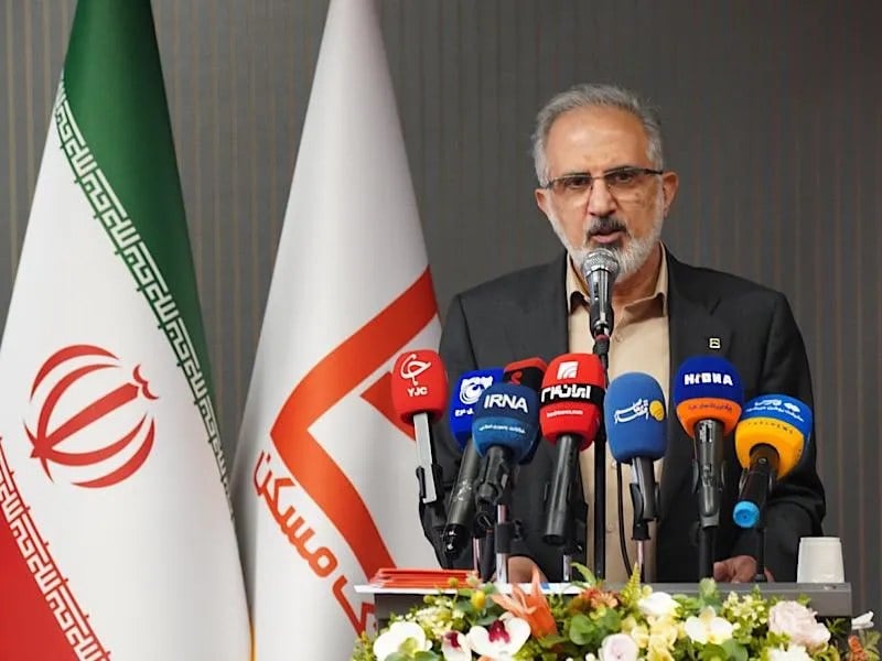 اقدامات بانک مسکن؛ تجلی مسئولیت اجتماعی و گرهگشایی از امور مردم / دکتر خورسندیان: بخشی از منابع قرضالحسنه به مناطق جنگزده و محروم تخصیص مییابد