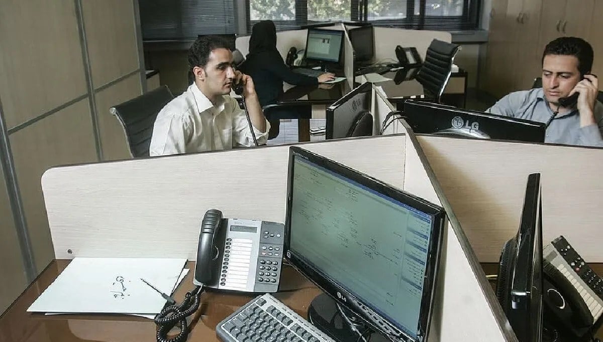 شغل دوم برای فرار از فقر| ایرانیان فرصت زندگی را از دست میدهند
