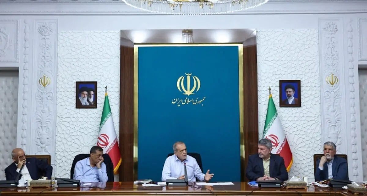 پزشکیان: همه درآمد حاصل از افزایش قیمت سوخت به مردم پرداخت میشود
