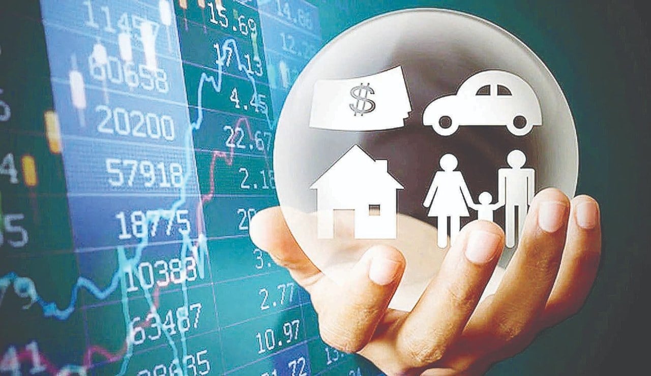 زنگ خطر کسری نقدینگی در صنعت بیمه