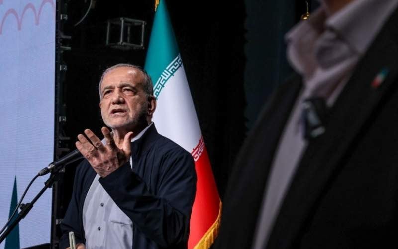 نباید در اصلاح قیمت بنزین بهصورت ناگهانی مداخله کنیم